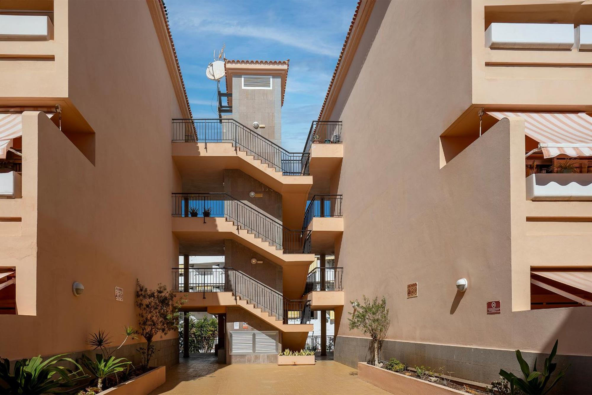 Los Cristianos Piscina Y Terraza Kültér fotó